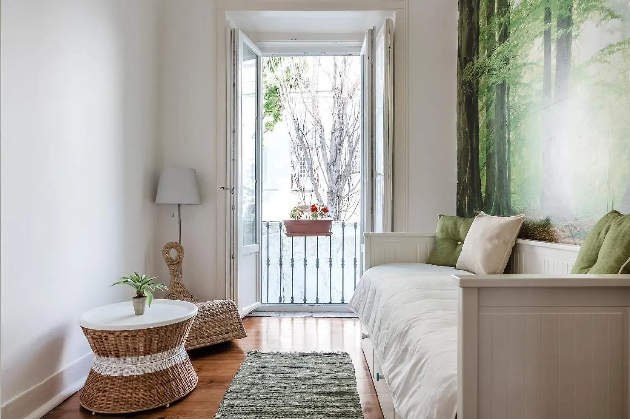 דירה ליסבון Elegant 3 Bedroom Flat With View In Principe Real