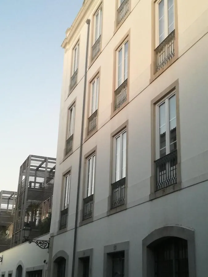 ליסבון Elegant 3 Bedroom Flat With View In Principe Real דירה